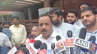 ಕಾಶ್ಮೀರ ಉಗ್ರರ ದಾಳಿ – ಮೃತ ಮಂಜುನಾಥ್ ಮನೆಗೆ ಸ್ಪೀಕರ್ ಯು ಟಿ ಖಾದರ್ ಭೇಟಿ , ಸಾಂತ್ವಾನ
