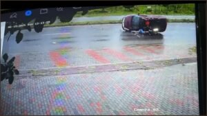 GridArt_20250619_211235545