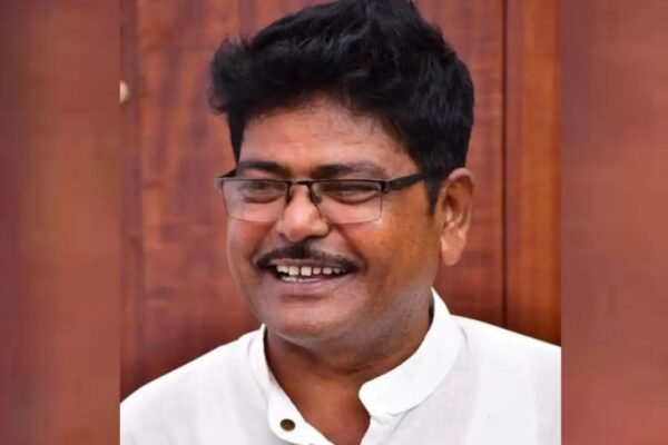 ಹಾಸ್ಯ ನಟ, ಹಿರಿಯ ರಂಗ ಕಲಾವಿದ ರಾಜು ತಾಳಿಕೋಟೆ ನಿಧನ – ಶೂಟಿಂಗ್ ನಲ್ಲಿದ್ದಾಗಲೇ ನಡೆಯಿತು ದುರಂತ
